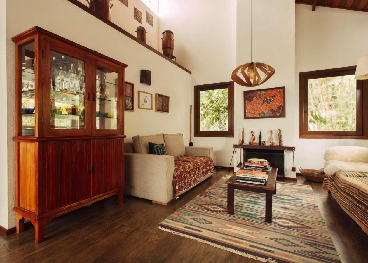Casa Na Montanha Em De Alto Padrao