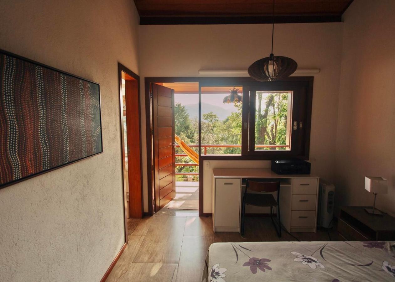 Casa Na Montanha Em De Alto Padrao Atibaia